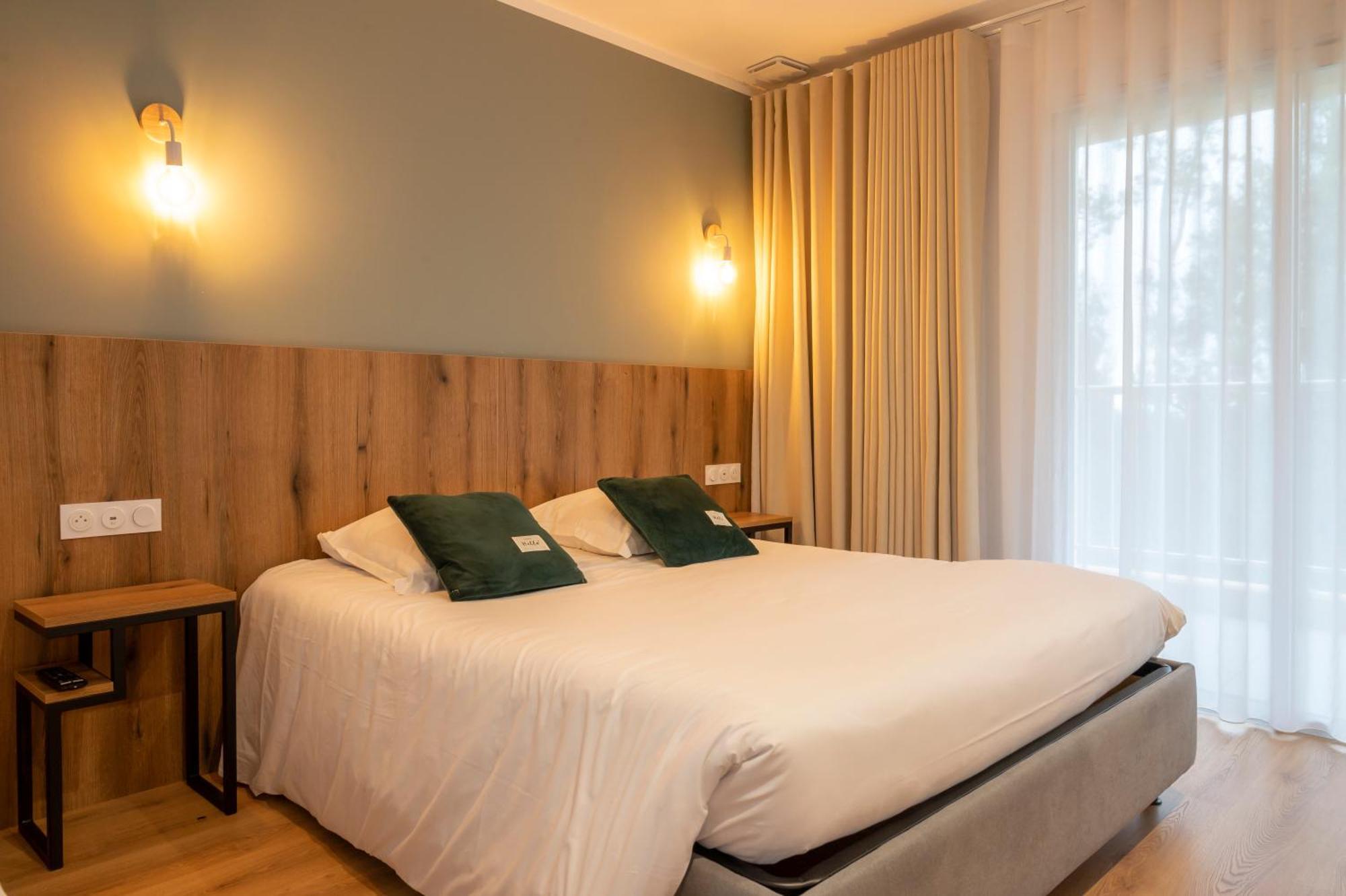 Auberge Les Oliviers لوسيانا المظهر الخارجي الصورة