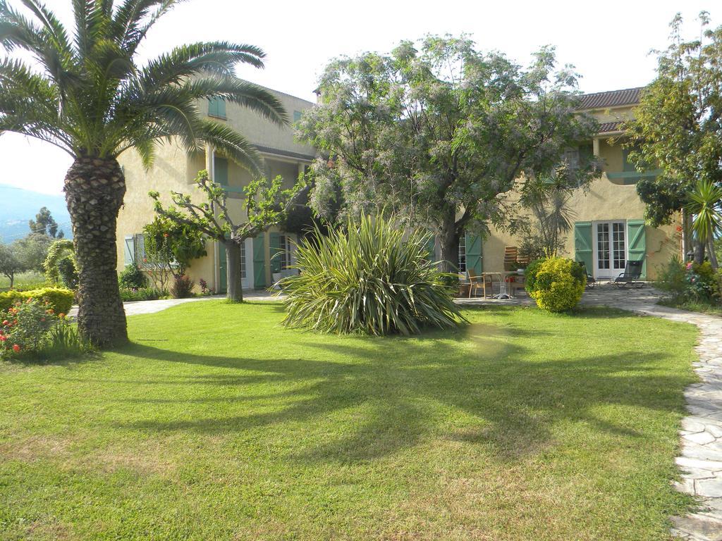 Auberge Les Oliviers لوسيانا المظهر الخارجي الصورة